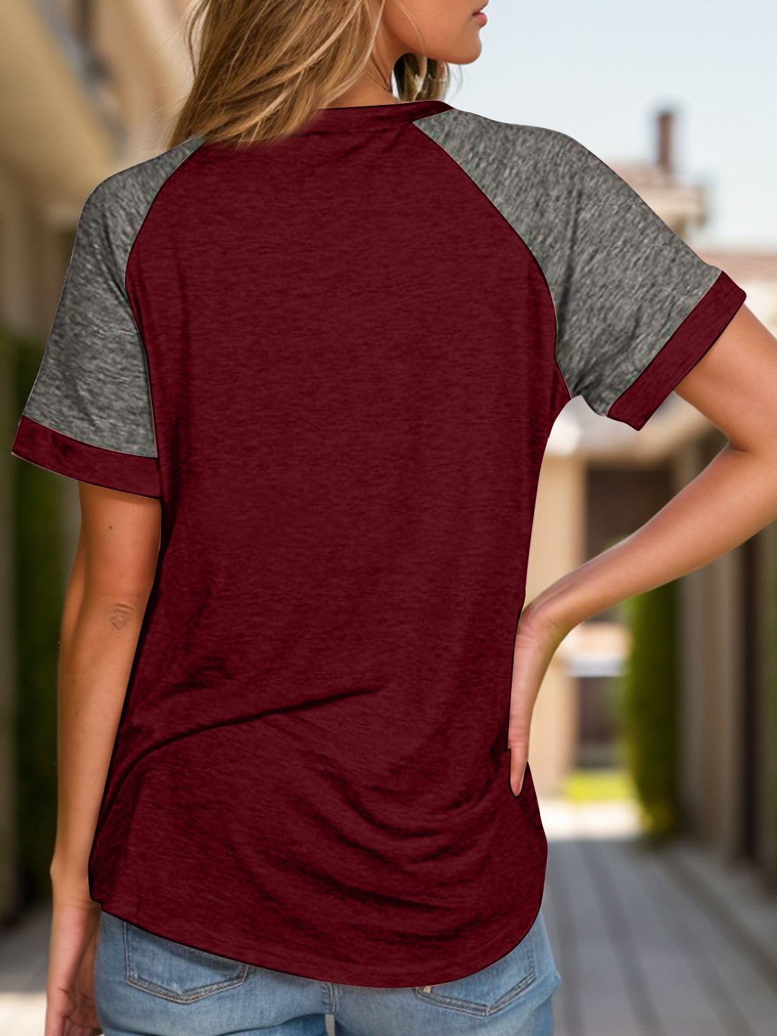 Full Size Contrast Round Neck Short Sleeve T-Shirt - In Style Chics Boutique LLC