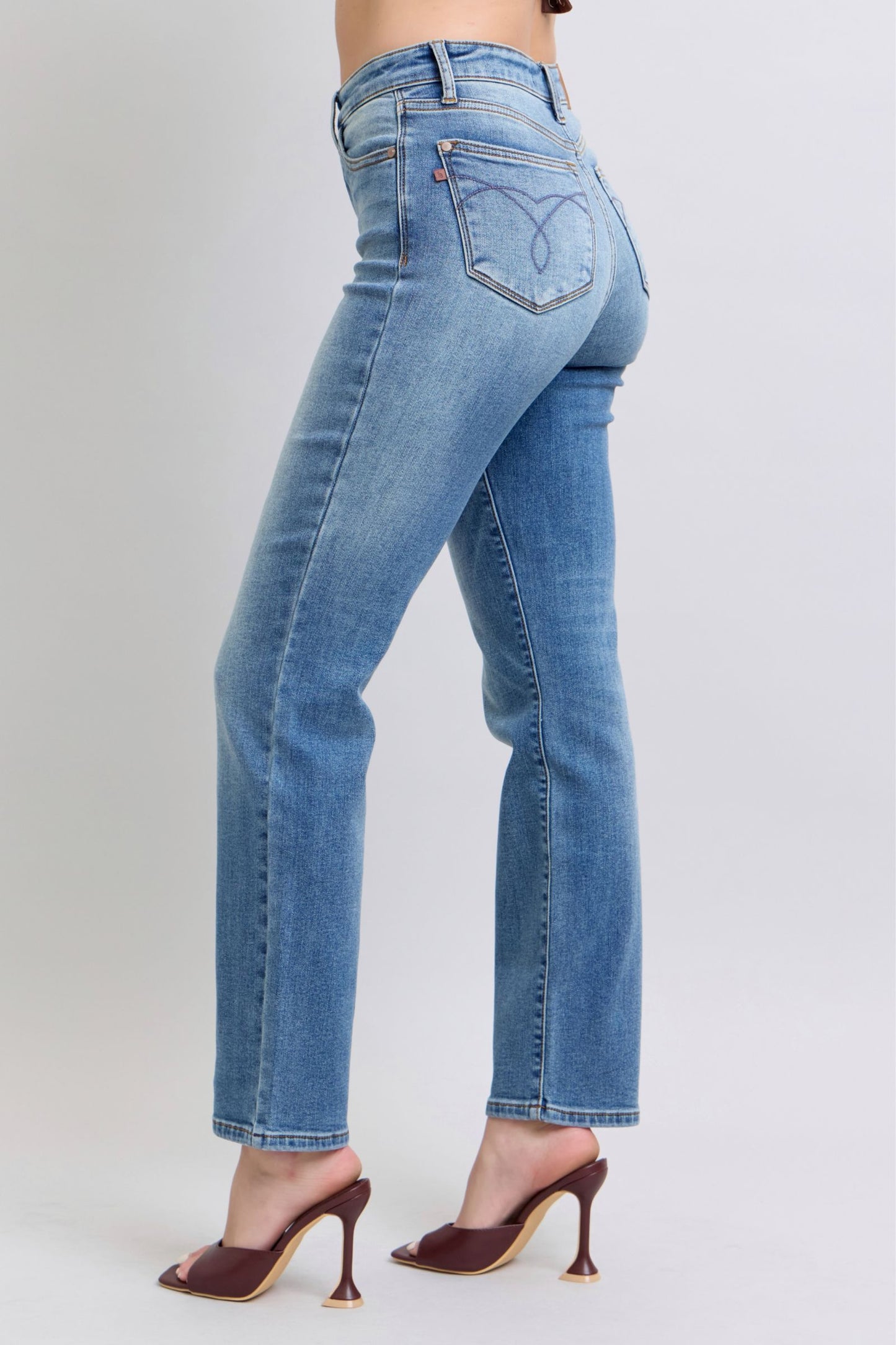 Judy Blue Full Size Wash Thermal Straight Jeans with Pockets - In Style Chics Boutique LLC