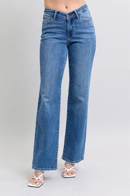 Judy Blue High Waist V-Front Vintage Wash Straight Jeans - Plus Size Jeans - In Style Chics Boutique Women's Juniors Plus Size Apparel Online