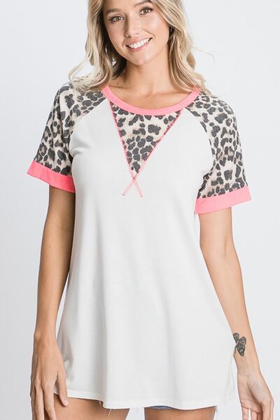 Women's Leopard Round Neck Short Sleeve T-Shirt - In Style Chics Boutique Online Clothing