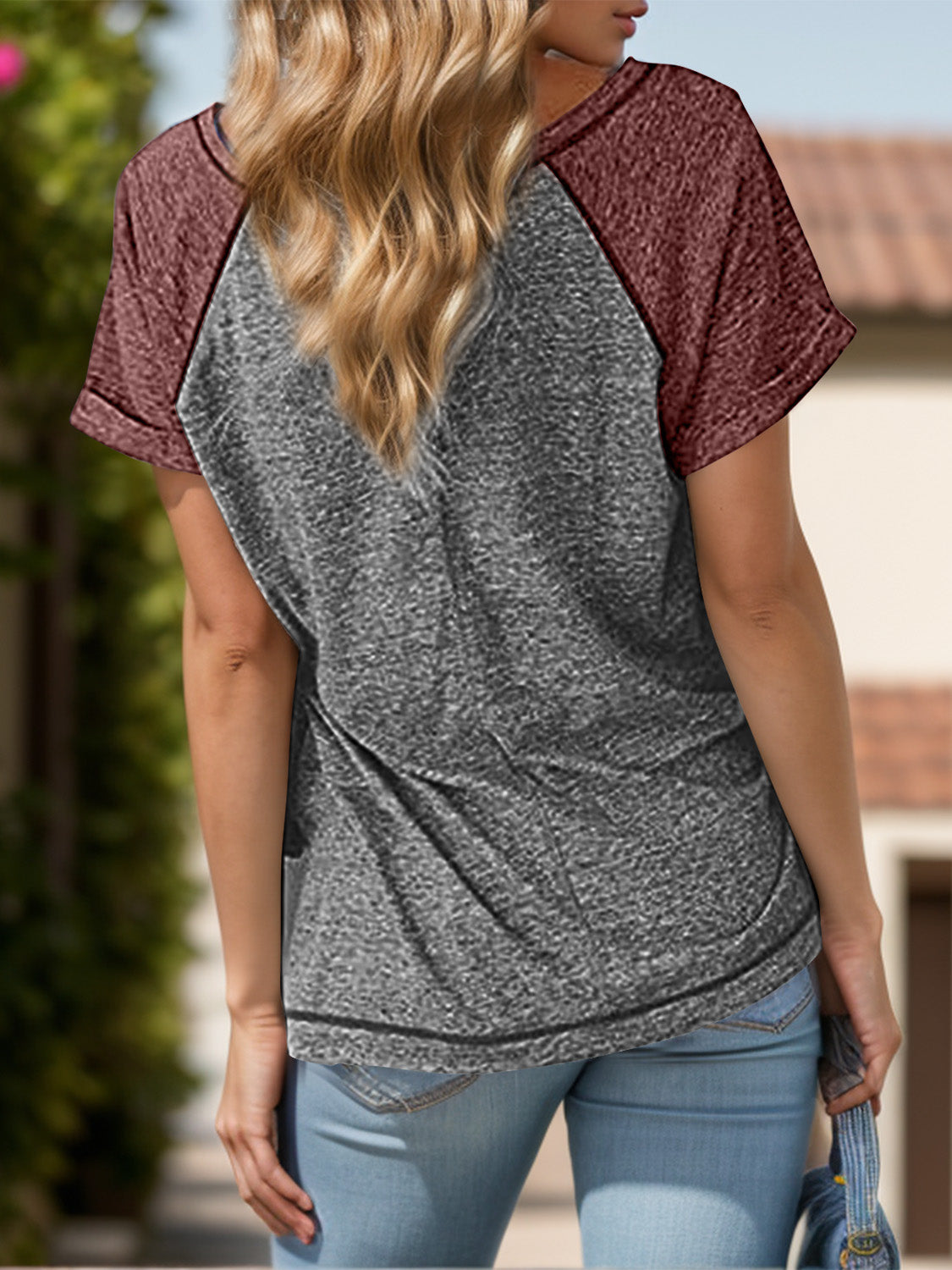 Contrast Notched Short Sleeve T-Shirt - In Style Chics Boutique LLC