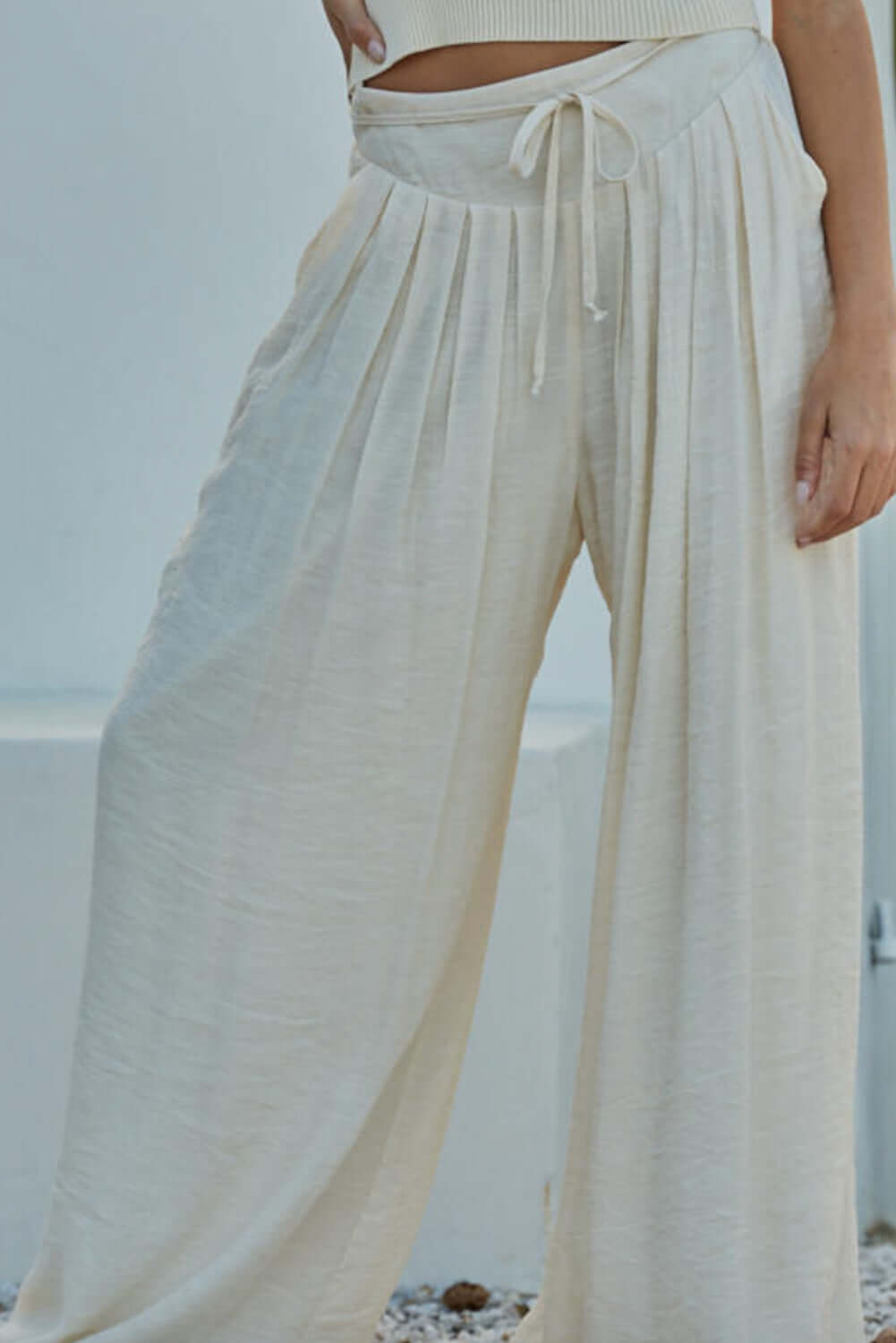 Women's Juniors White Casual Tie Waist Pleated Wide Leg Pants - Cute Clothes for Spring - In Style Chics Boutique Online Apparel