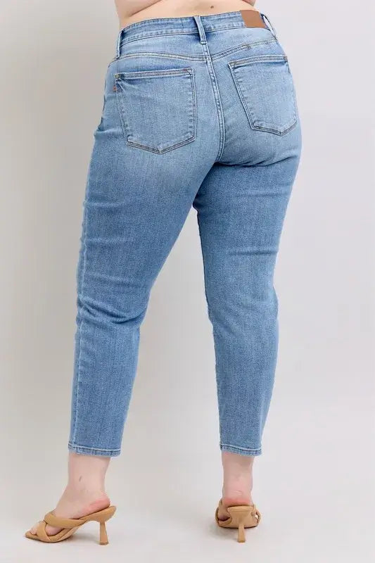 Judy Blue Mid Rise Vintage Wash Slim Jeans with Cell Phone Pocket - In Style Chics Boutique Women's Juniors Plus Size Apparel Online