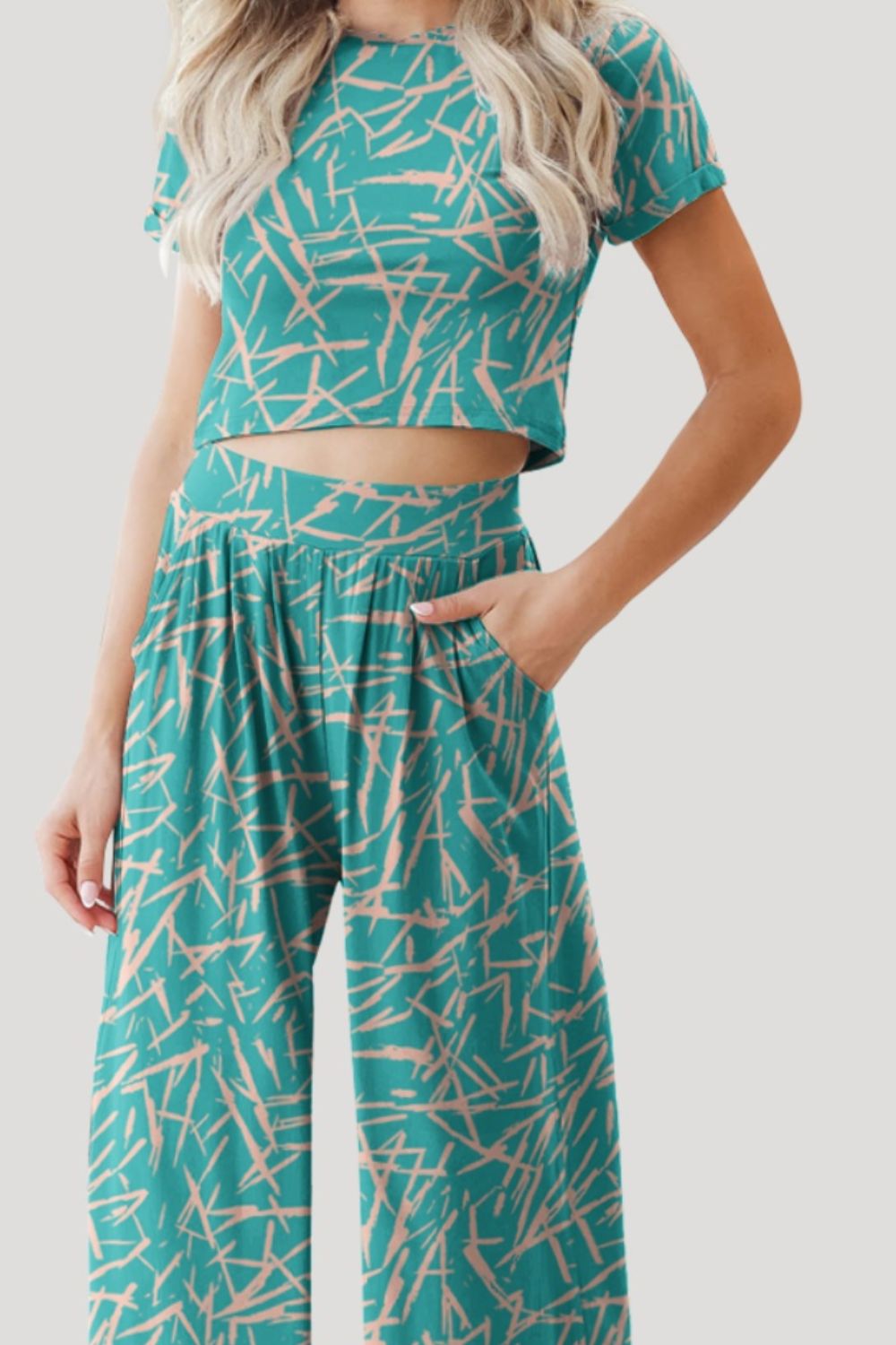 Printed Round Neck Short Sleeve Top and Pants Set - In Style Chics Boutique LLC