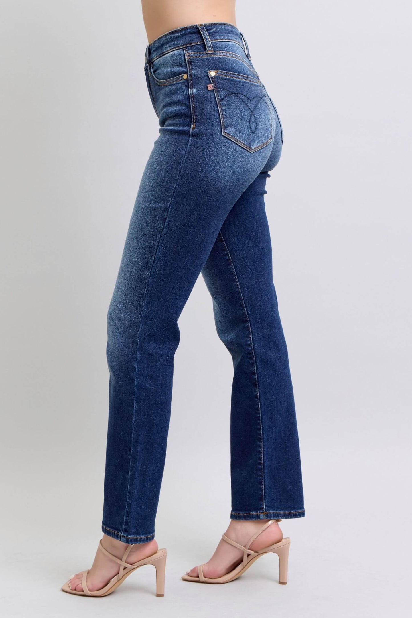 Judy Blue Full Size Washed Straight Leg Jeans with Pockets - In Style Chics Boutique LLC