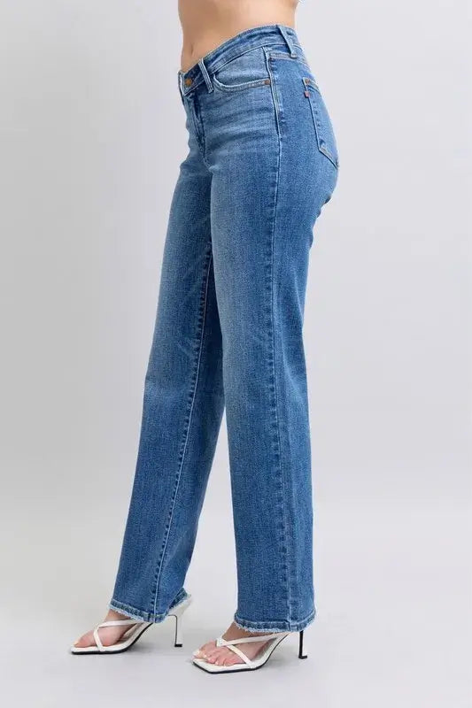 Judy Blue High Waist V-Front Vintage Wash Straight Jeans - Plus Size Jeans - In Style Chics Boutique Women's Juniors Plus Size Apparel Online