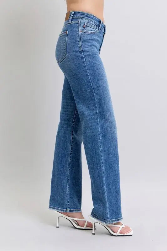 Judy Blue High Waist V-Front Vintage Wash Straight Jeans - Plus Size Jeans - In Style Chics Boutique Women's Juniors Plus Size Apparel Online