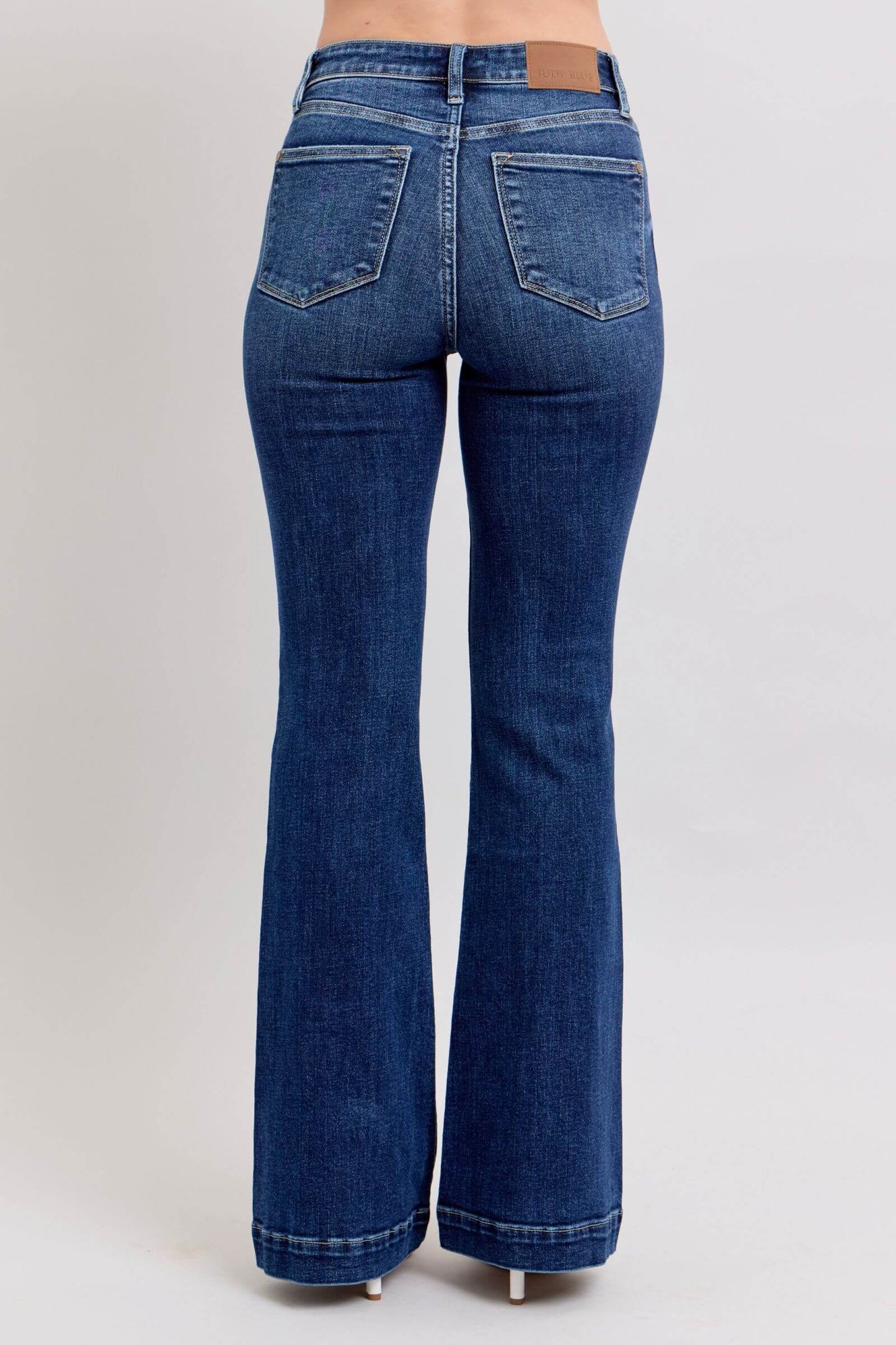 Judy Blue Full Size Run High Rise Flare Jeans with Pockets - Quality Jeans - In Style Chics Boutique Online Clothing Women's Juniors Plus Size Apparel