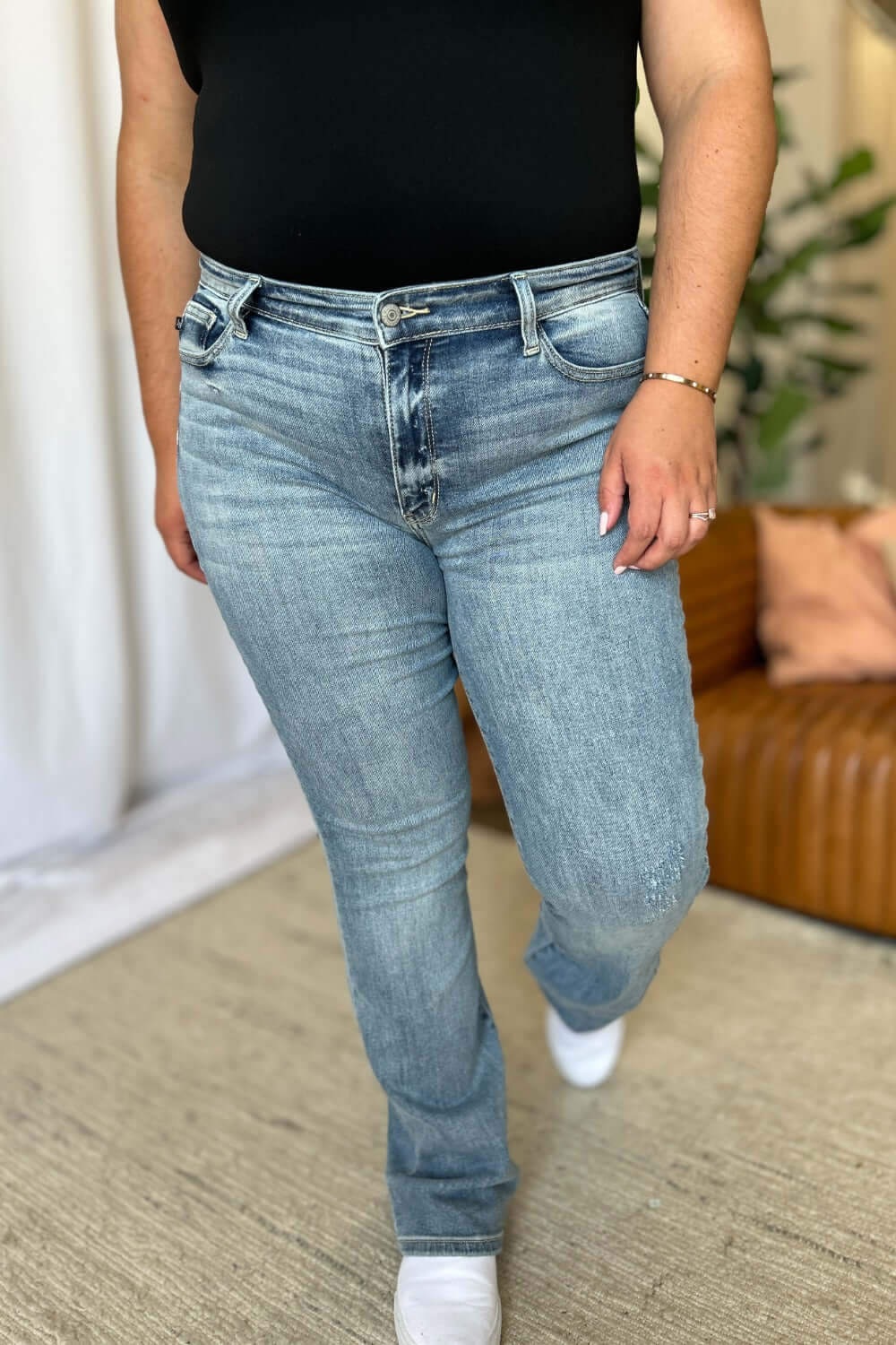 Judy Blue Medium Rise Bootcut Jeans - No Distressing - In Style Chics Boutique Women's Juniors Plus Size Apparel Online