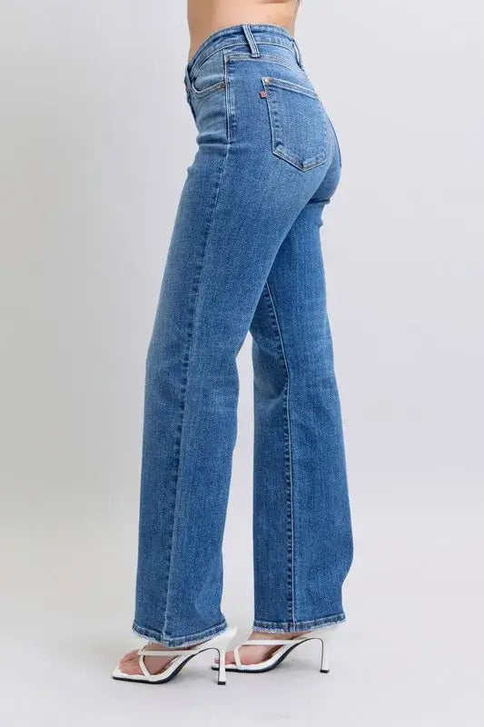 Judy Blue High Waist V-Front Vintage Wash Straight Jeans - Plus Size Jeans - In Style Chics Boutique Women's Juniors Plus Size Apparel Online