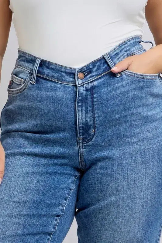 Judy Blue High Waist V-Front Vintage Wash Straight Jeans - Plus Size Jeans - In Style Chics Boutique Women's Juniors Plus Size Apparel Online