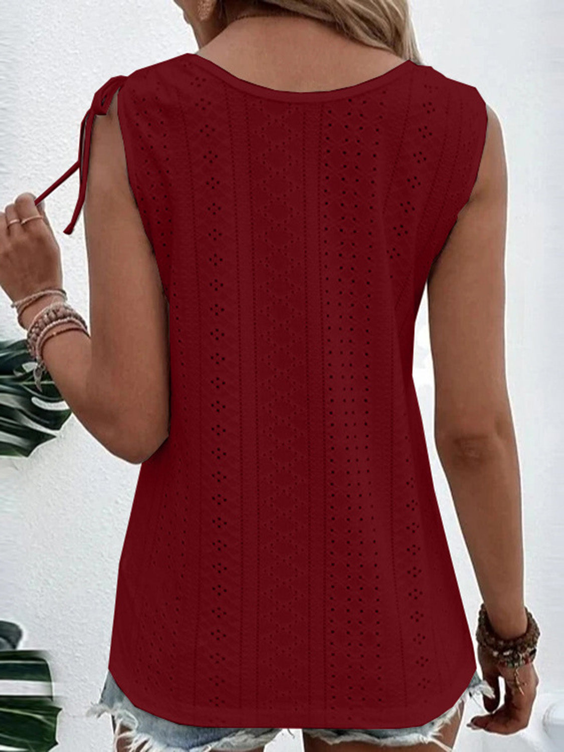 Full Size Scoop Neck Sleeveless Tank Top - More Colors! - In Style Chics Boutique LLC
