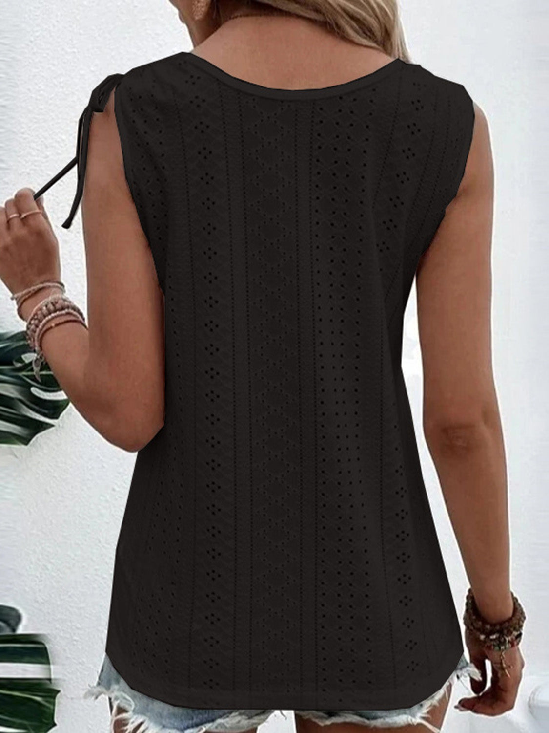 Full Size Scoop Neck Sleeveless Tank Top - More Colors! - In Style Chics Boutique LLC