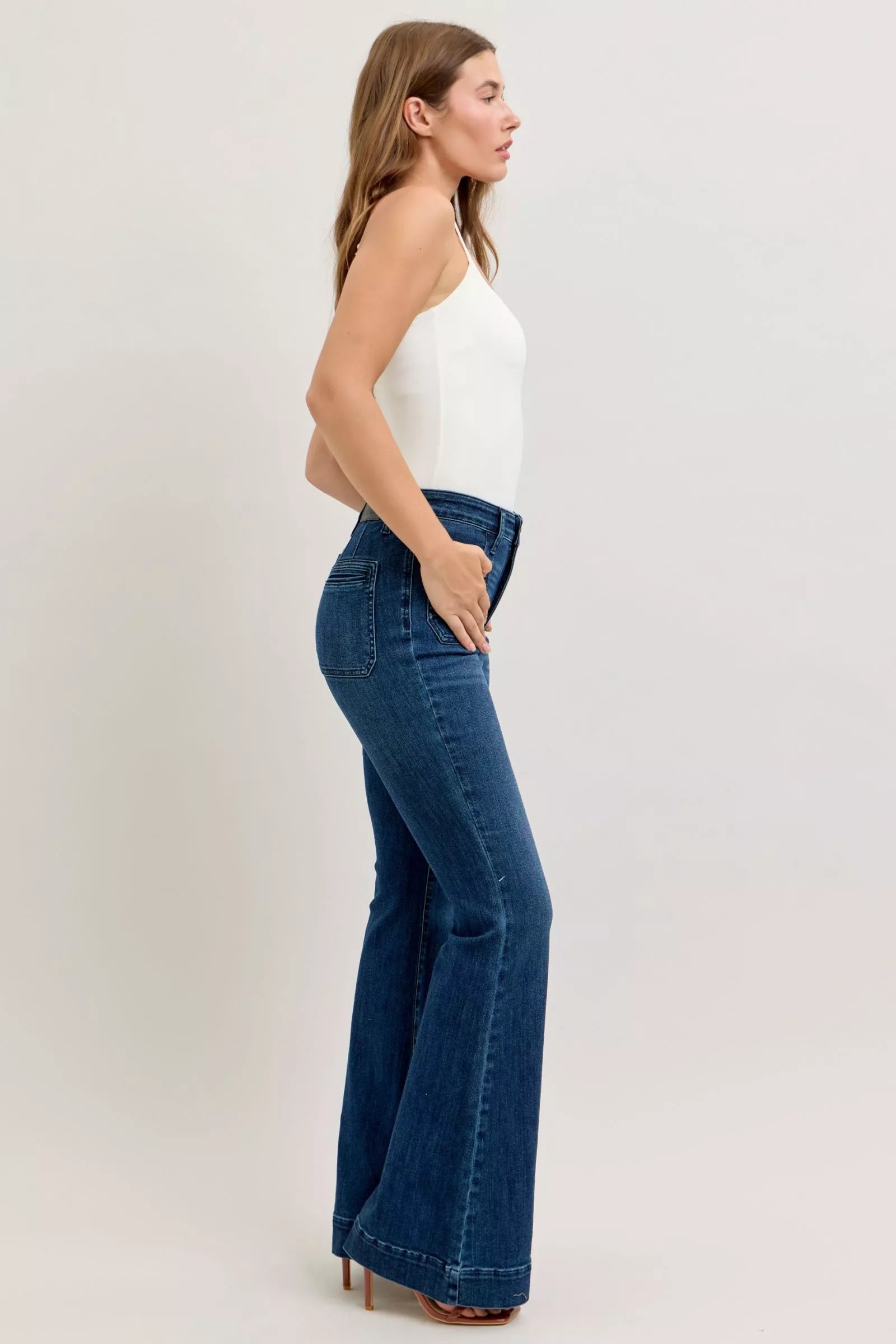 Women's Judy Blue High-Waisted Flare Jeans with Front Pockets