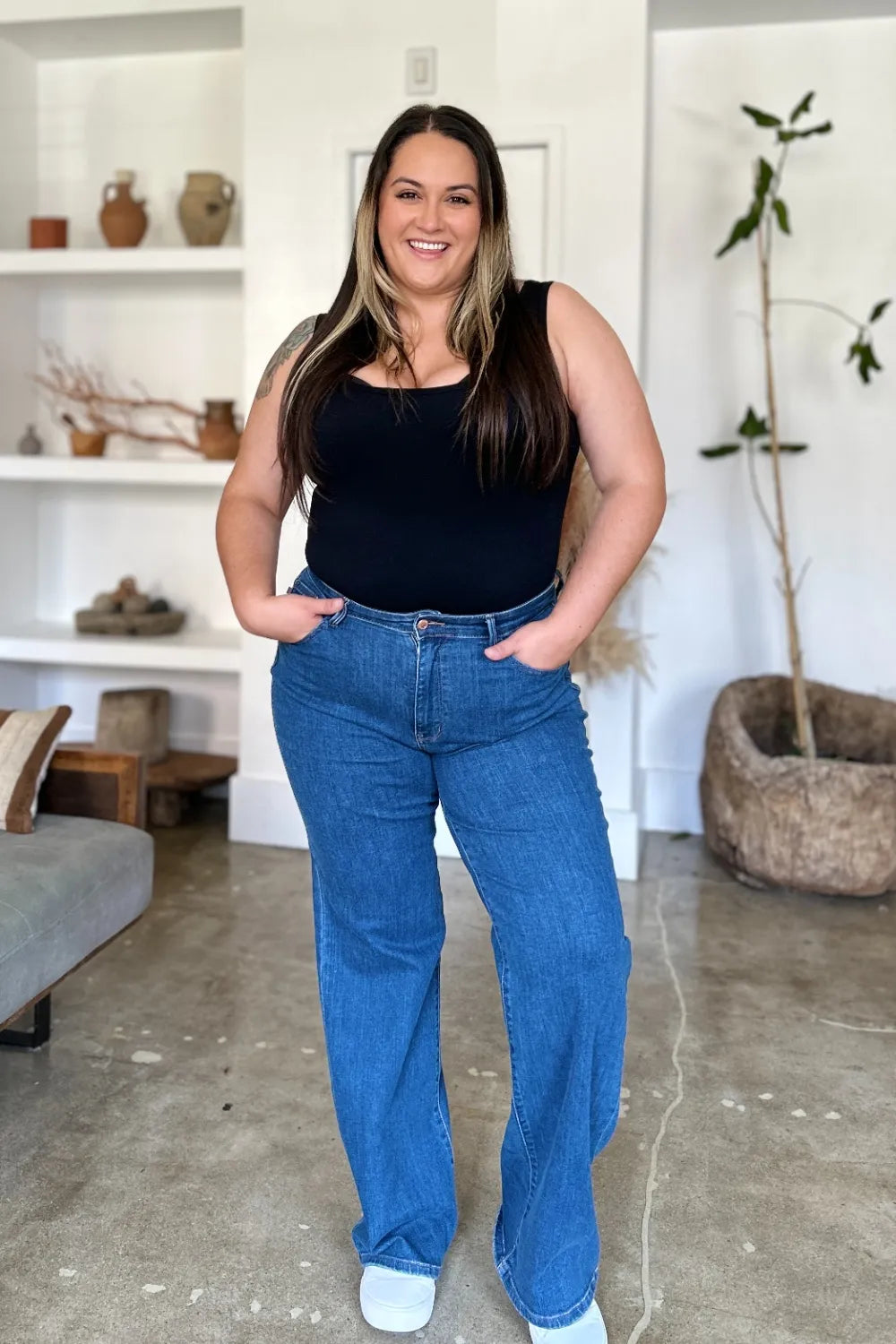 Judy Blue High Rise Regular & Plus Size Straight Jeans 💙 at In Style Chics Boutique 