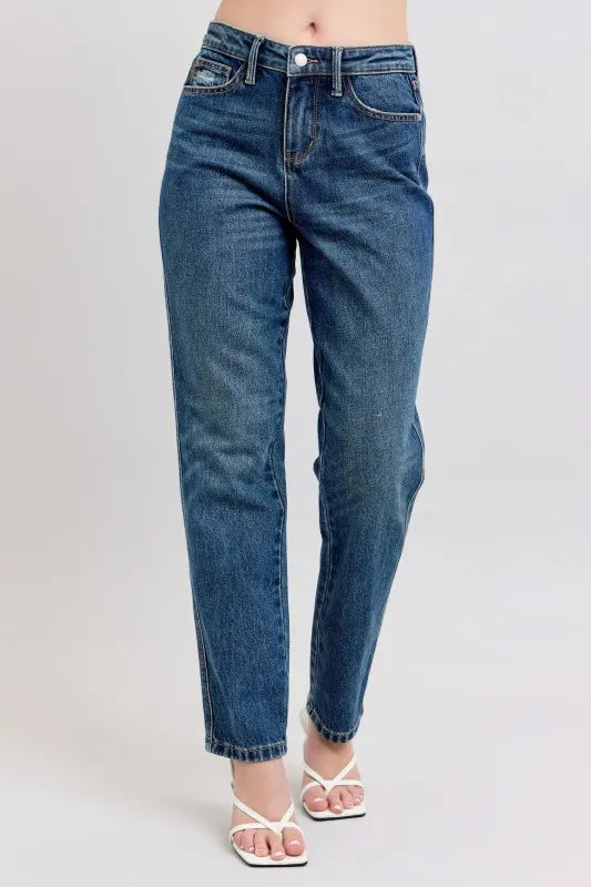 Shop High-waisted Judy Blue rigid magic straight leg jeans in dark denim, featuring a structured front and stretchy back for a comfortable fit at In Style Chics Boutique Regular and Plus Size Jeans 🤍 
