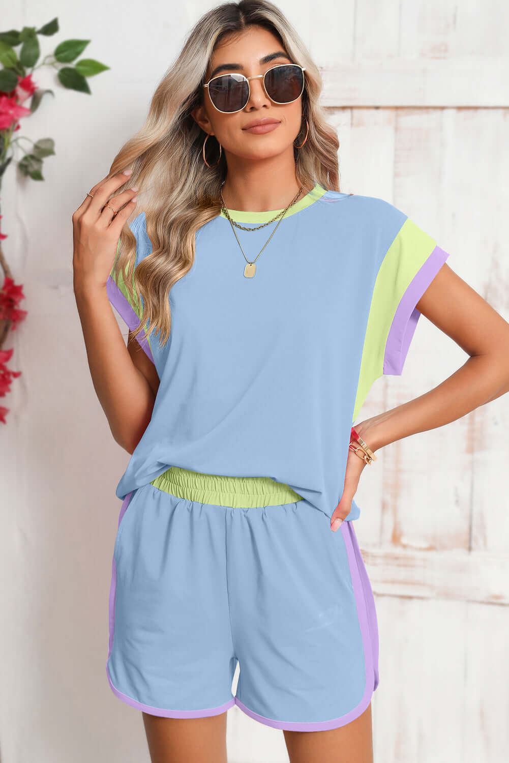 Color Block Loose Fit Top and Elastic Waist Shorts Set - Cute Clothes Online -  In Style Chics Boutique Women's Juniors Apparel 