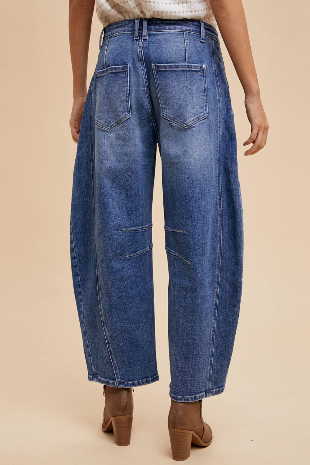 Annie Wear Mid Rise Barrel Leg Jeans with Pockets - In Style Chics Boutique LLC