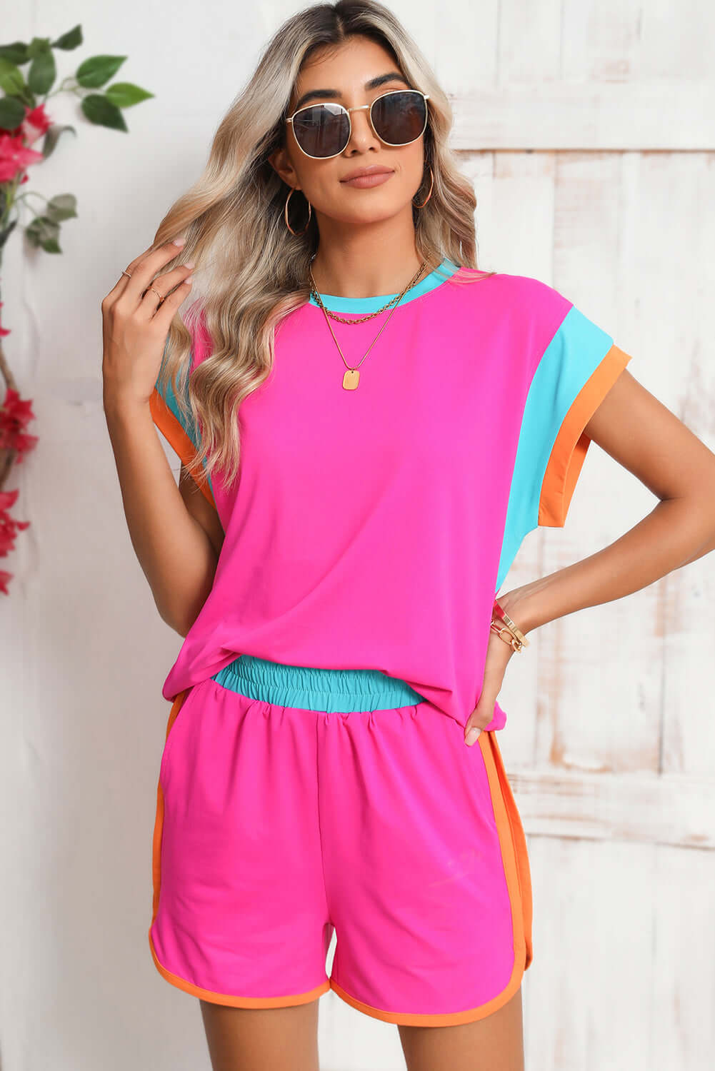 Color Block Loose Fit Top and Elastic Waist Shorts Set - Cute Clothes Online -  In Style Chics Boutique Women's Juniors Apparel 