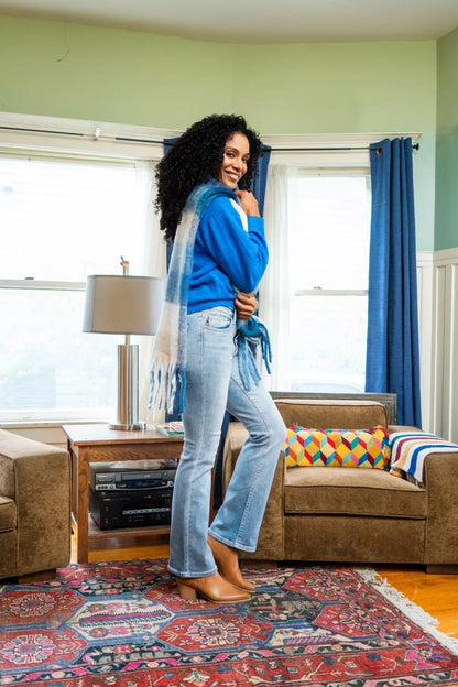 Judy Blue Mid Rise Thermal Bootcut Jeans 💙 at In Style Chics Boutique 