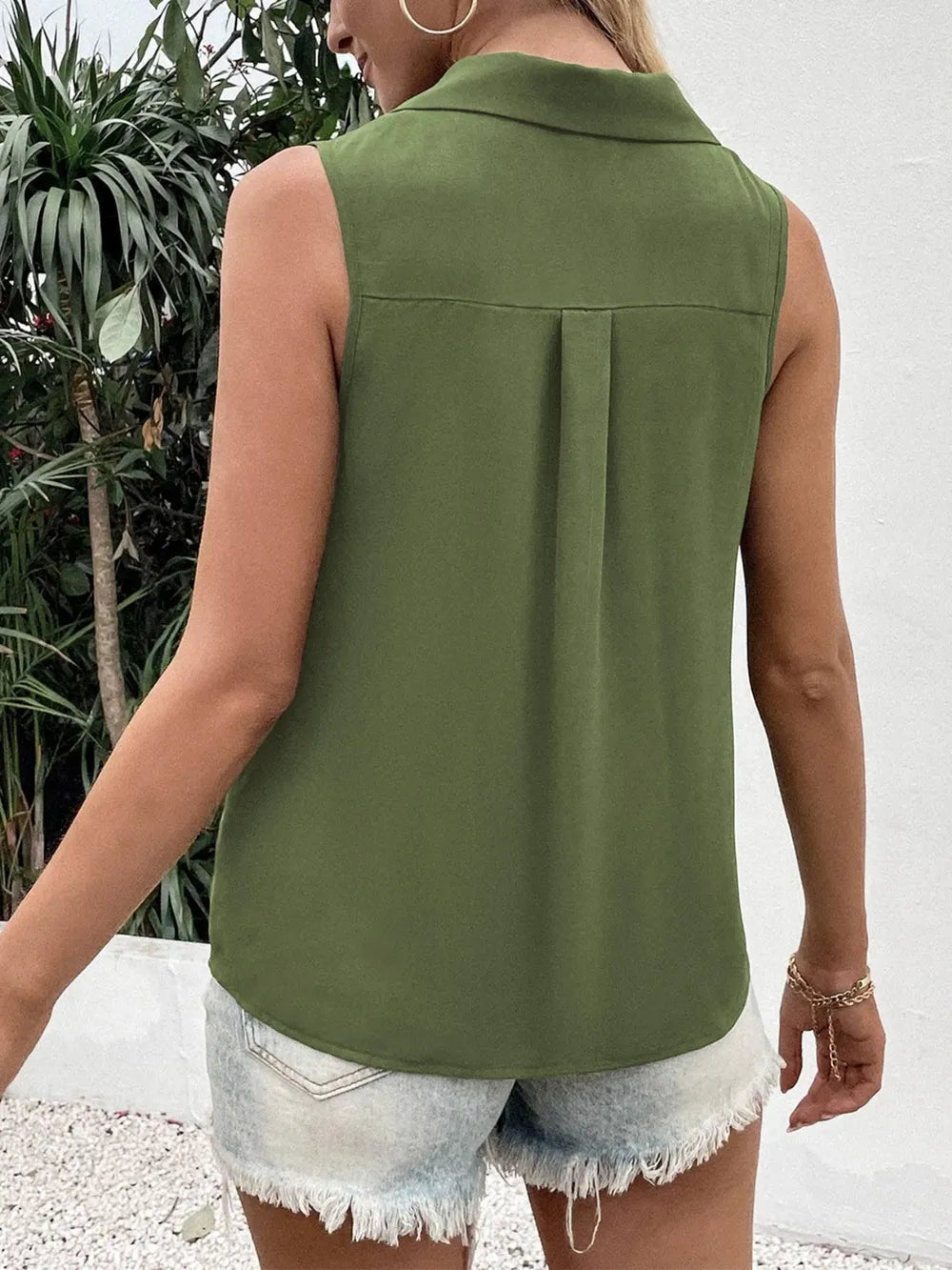Tank Top, Johnny Collar Button Down - In Style Chics Boutique 